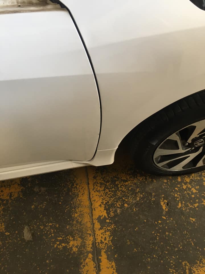 Çamurluk hasarı onarımı sonrası - Mükemmel sonuç